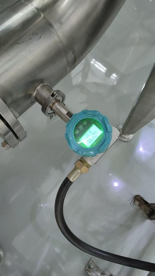 音叉密度計醫藥行業濃縮溶液密度（濃度）測量